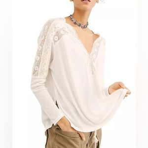 FREE PEOPLE IVORY LOLA LONG SLEEVE LACE ACCENT TOP SIZE M